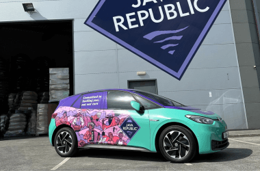 Electric vehicle branding for Java Republic car
